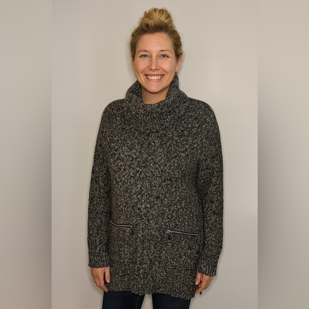 Gorgeous Cozy Cowlneck Sweater by Workshop Size XS